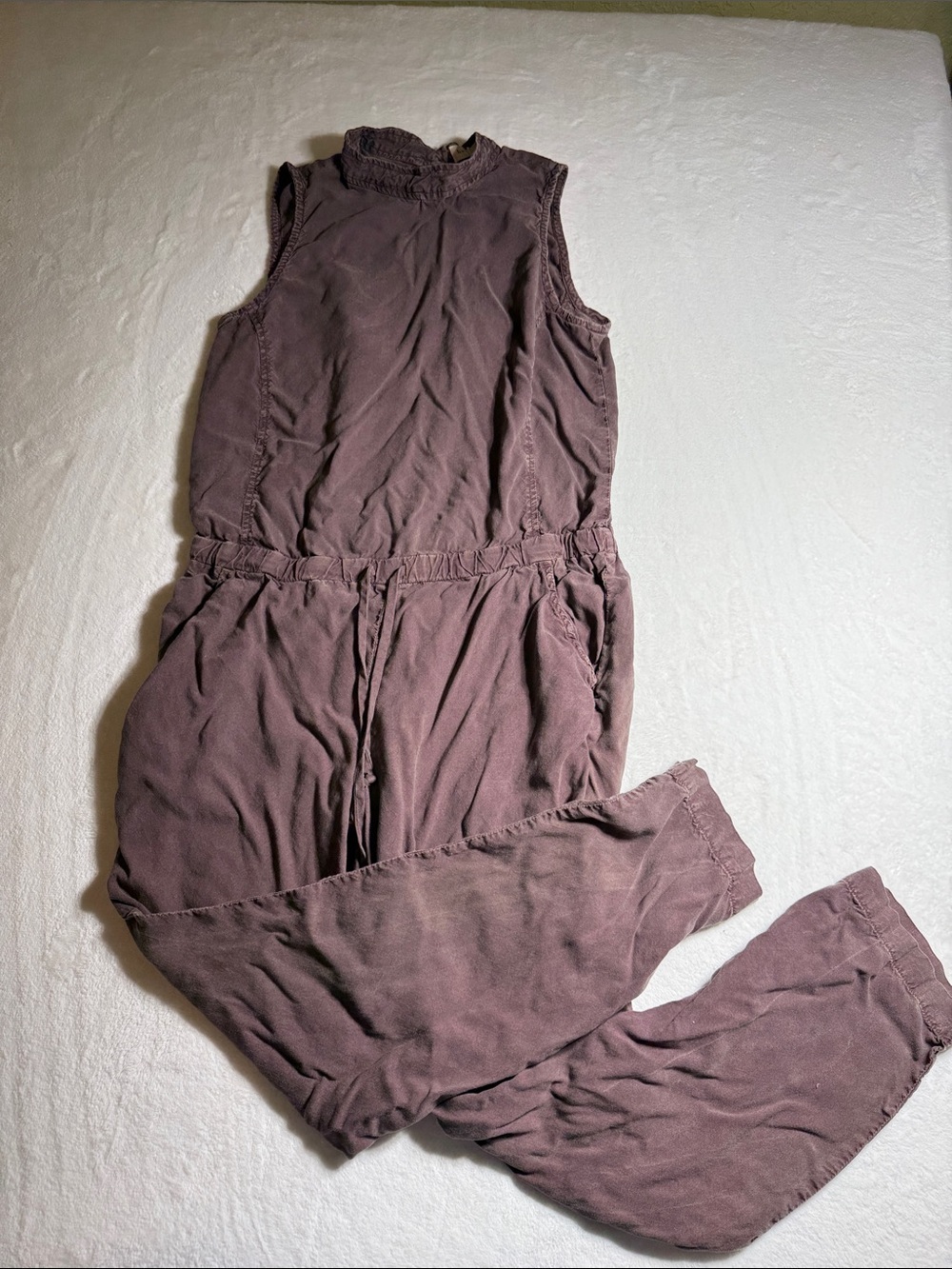 Bella Dahl Sleeveless Jumpsuit in Mauve Plum